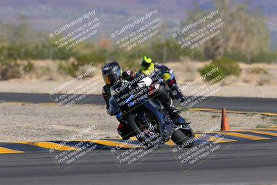 media/Nov-05-2022-SoCal Trackdays (Sat) [[f8d9b725ab]]/Turn 5 (940am)/